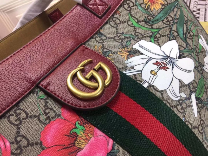 Gucci Shopping Bags